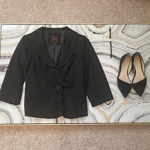 The Limited 3/4 Sleeve blazer